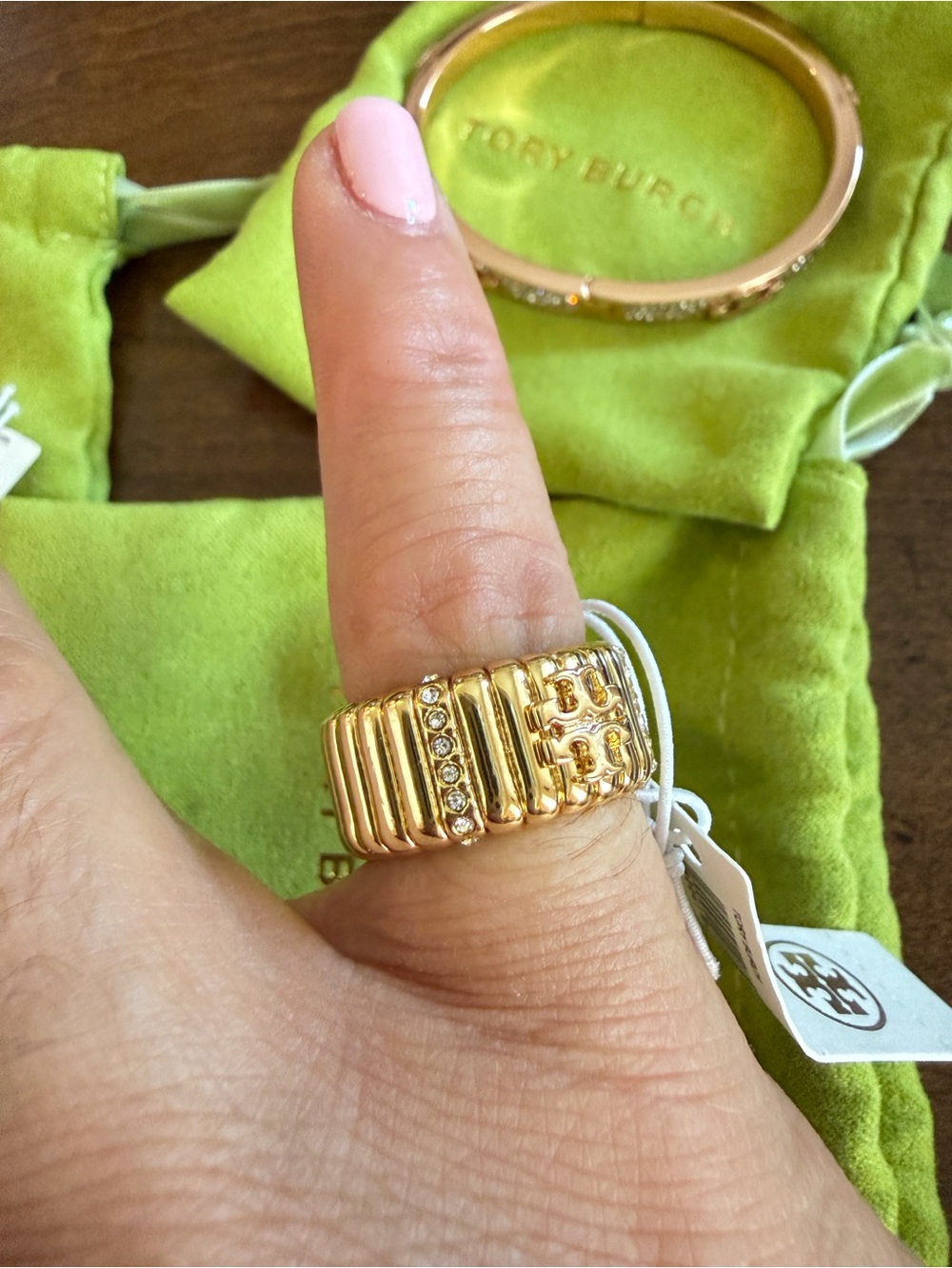 Tory Burch Gold Ribbed Logo Accent Ring - Picture 6 of 6